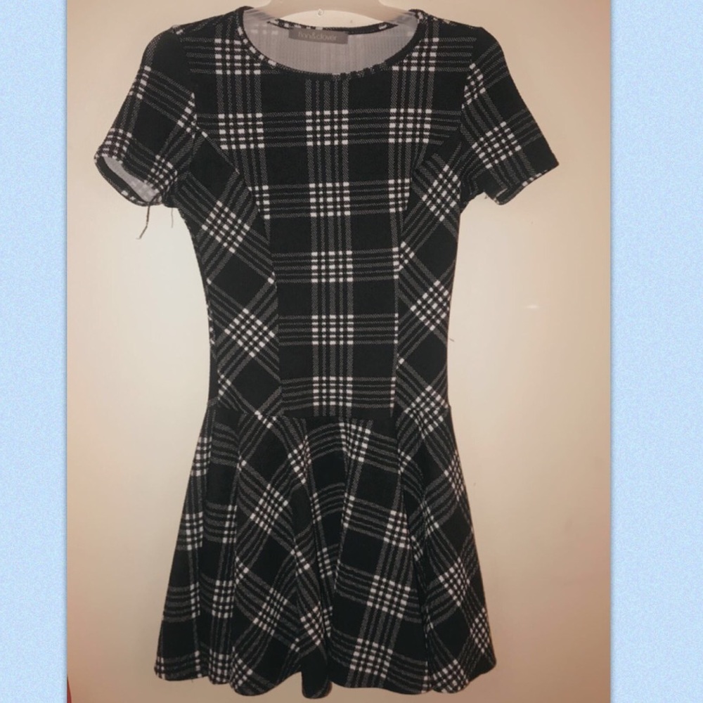 Black and white plaid mini dress/top